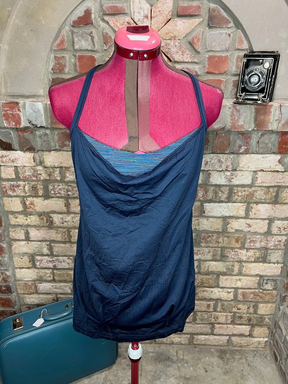 Lululemon CYB tank inkwell blue navy